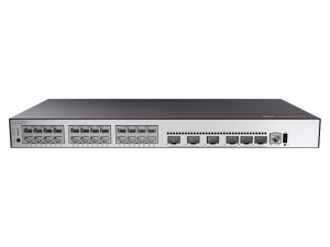 Switch Huawei S5735-L24P4XE vista frontal Puertos PoE Switch Huawei S5735-L24P4XE Interfaz administración Switch Huawei S5735-L24P4XE Switch Huawei S5735-L24P4XE instalado en rack